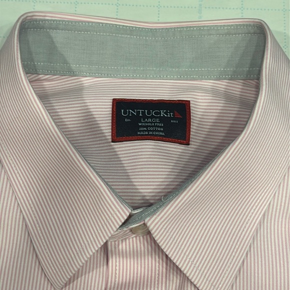 UNTUCKit Large Wrinkle Free Button Down Shirt - Picture 4 of 5